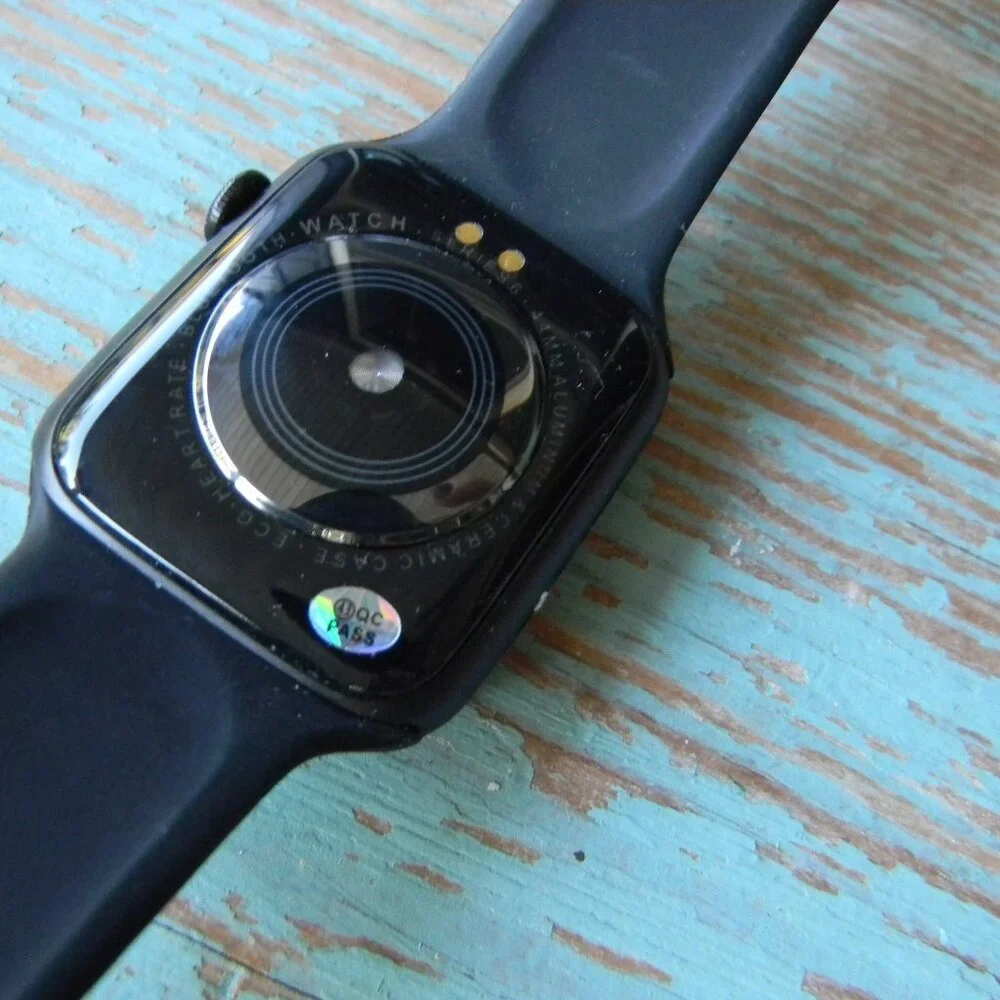 Apple iWatch LOT OF 4 series 3 & 6 FOR PARTS ONLY